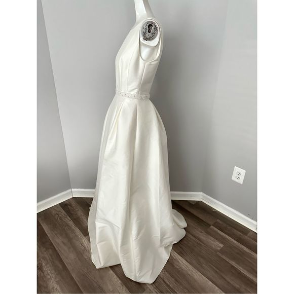 Sachin & Babi Kathryn Satin Ballgown - Picture 10 of 13